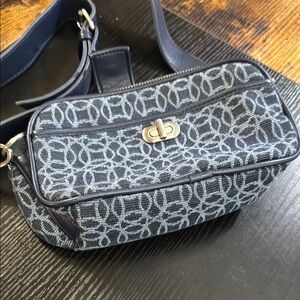 Stylish Blue Patterned Shoulder Bag